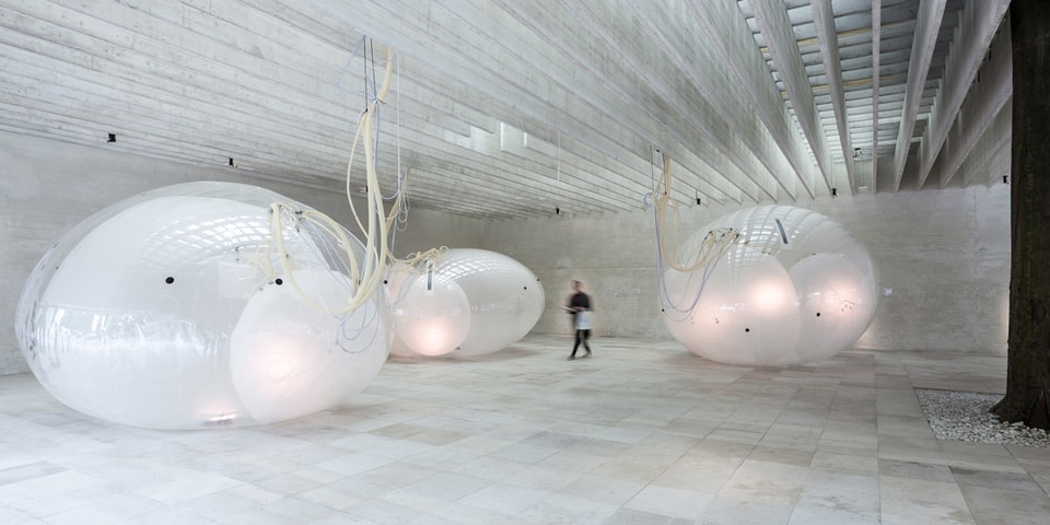 Otherworldly Balloon Installation Responds to Changing Environments