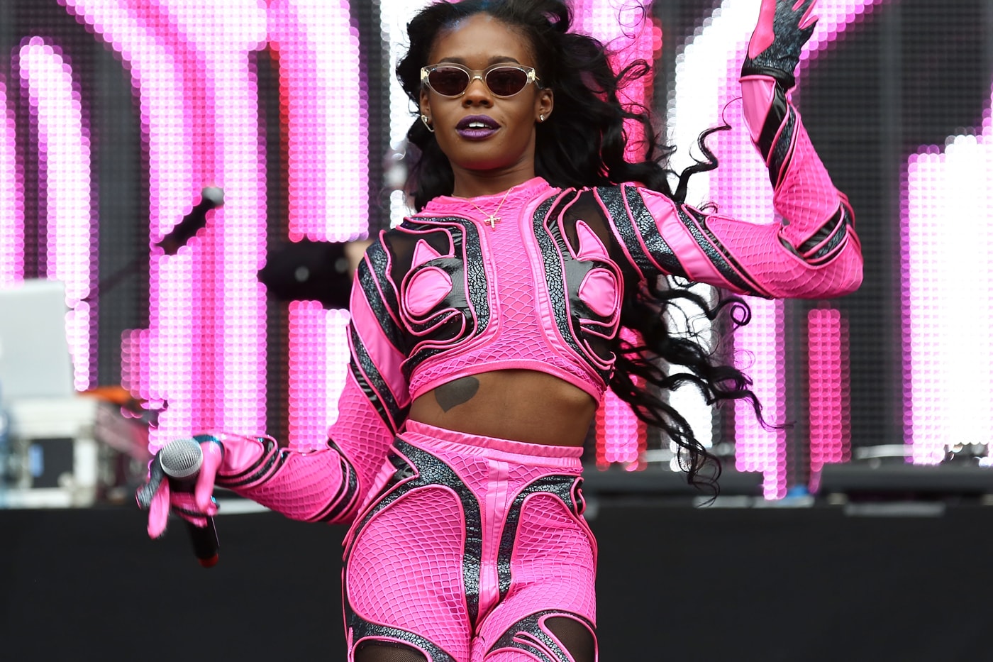 azealia-banks-dropped-from-festival-after-offensive-tweets-to-zayn-malik