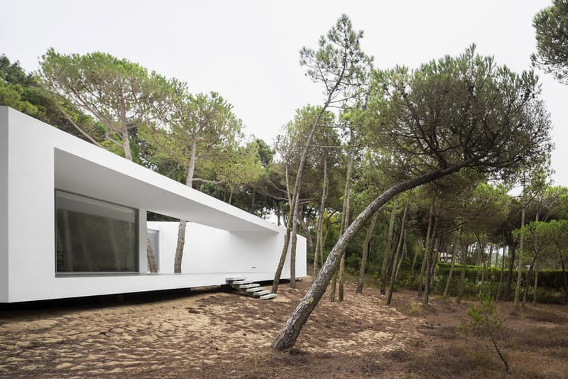 Casa Da Rampa by Valsassina Arquitectos Portugal Houses Luxury Home Real Estate Houses For Sale Auction Architecture Grand Designs