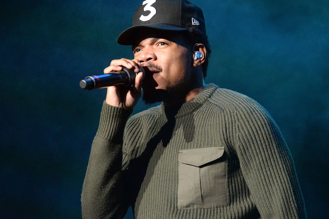 chance-the-rapper-becomes-the-first-artist-to-chart-for-streaming-only