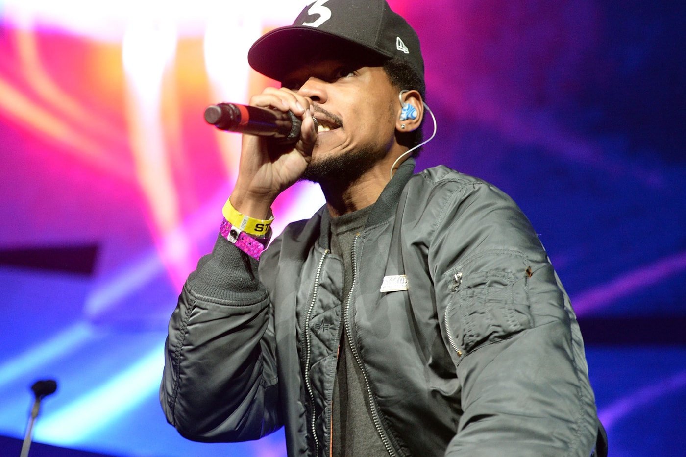chance-the-rappers-coloring-book-billboard-chart-streaming