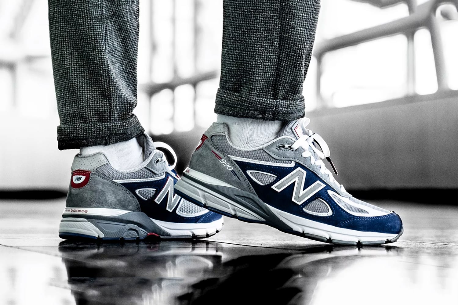 new balance 990 v4 sneakers