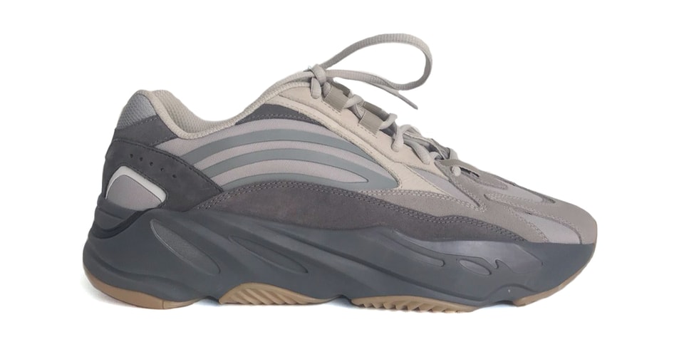Adidas yeezy boost 700 v2 q4 Clearance