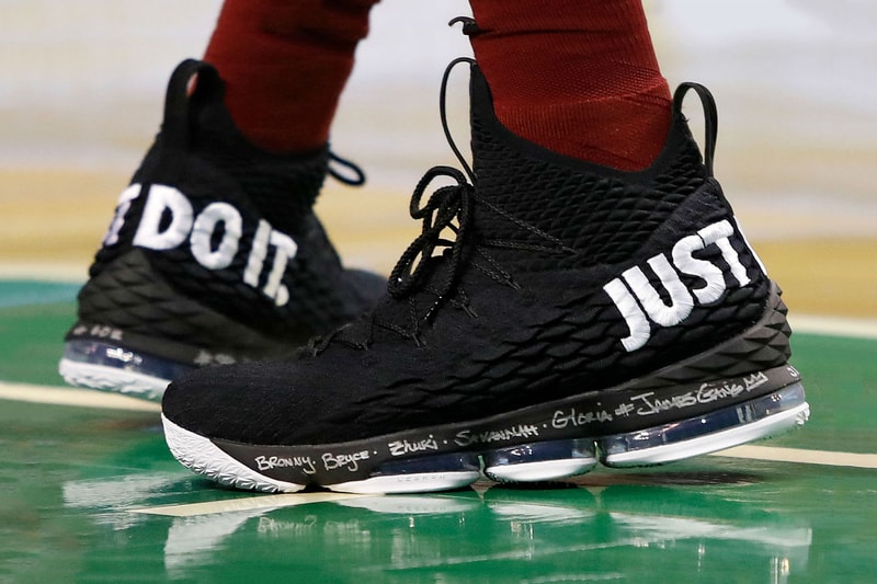 LeBron James Nike LeBron 15 Just Do It