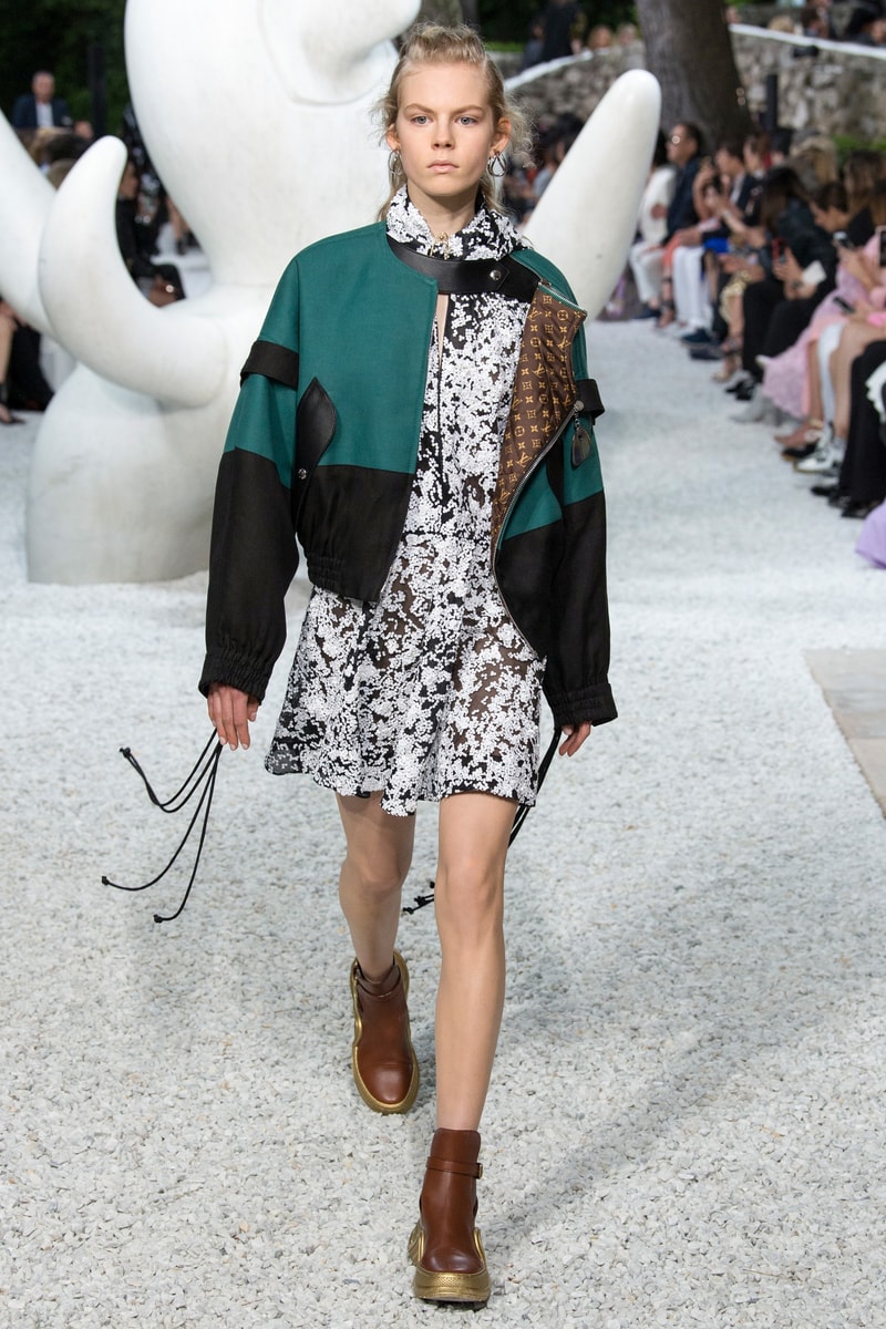 Louis Vuitton Resort 2019 Collection Show nicolas ghesquiere womanswear grace coddington accessories sneaker boots sunglasses