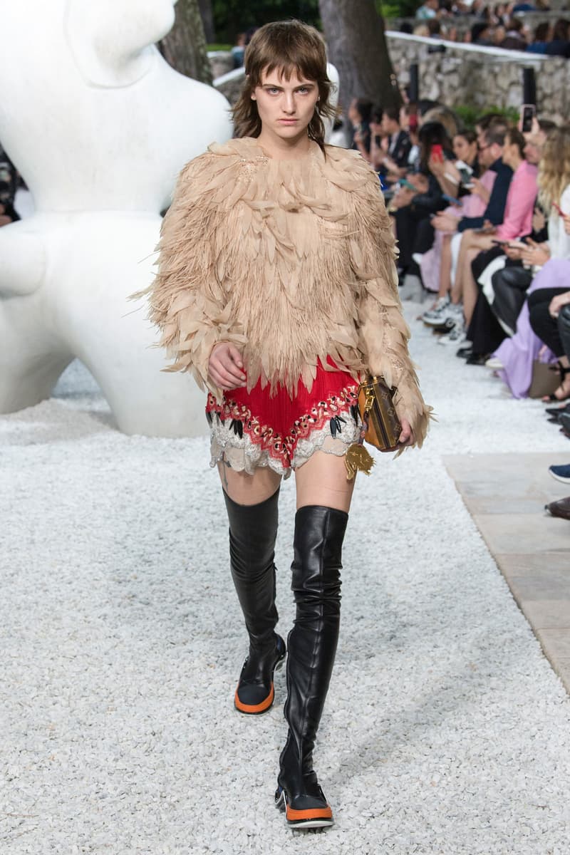 Louis Vuitton Resort 2019 Collection Show nicolas ghesquiere womanswear grace coddington accessories sneaker boots sunglasses