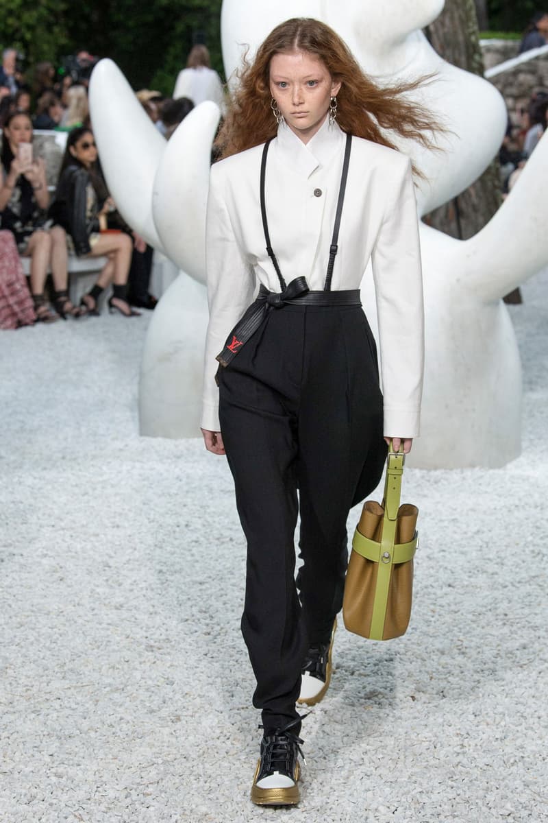 Louis Vuitton Resort 2019 Collection Show nicolas ghesquiere womanswear grace coddington accessories sneaker boots sunglasses