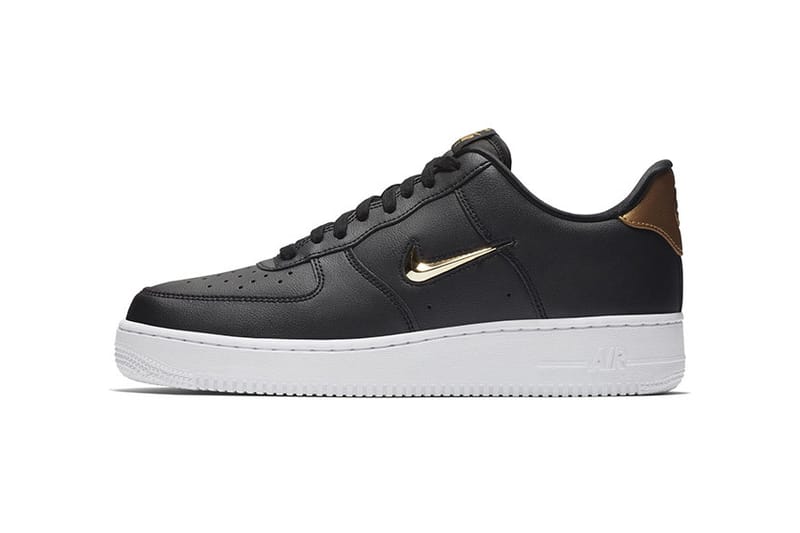 nike air force one jewel swoosh