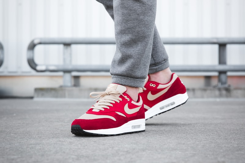 nike air max 1 curry pack on foot sneakers footwear shoes kicks swoosh