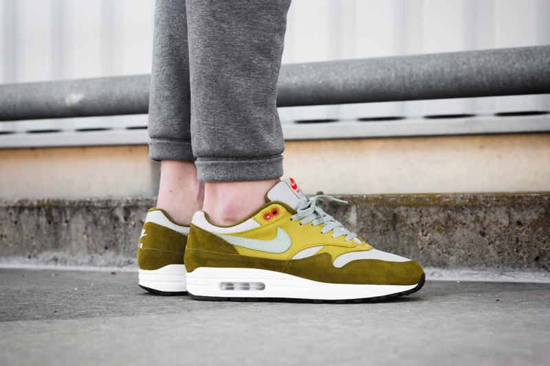 nike air max 1 curry pack on foot sneakers footwear shoes kicks swoosh