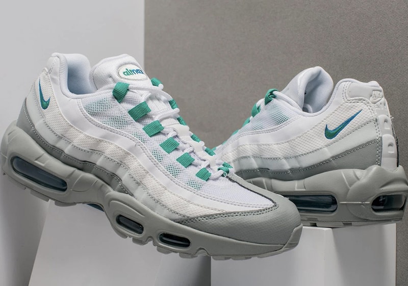 Nike Air Max 95 Clear Emerald Sneakers Streetwear