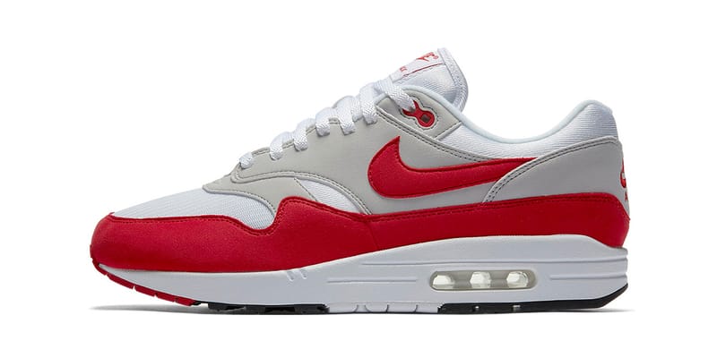 air max one white red