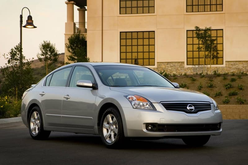 Offset Atlanta Man Who Saved His Life Brand New Car Nissan Altima