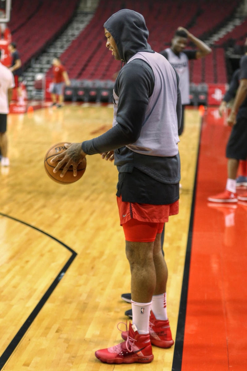 PJ Tucker Virgil Abloh Nike Hyperdunk The Shoe Surgeon off white 2018 may footwear red