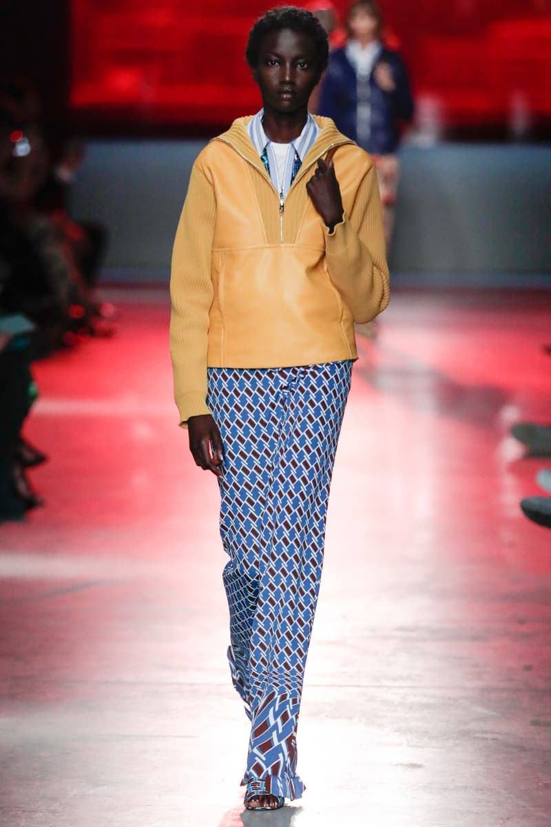 Prada Resort 2019 Collection Runway Show New York City Ugly Prints 1990s