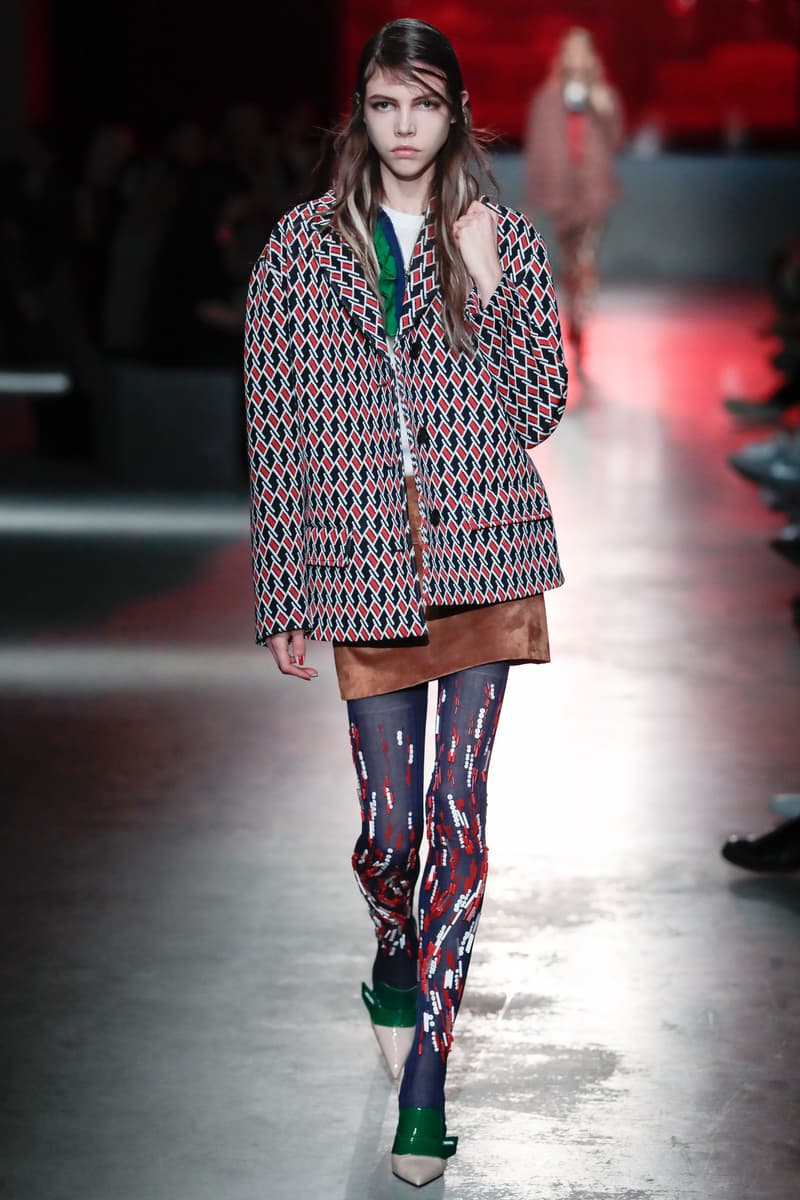 Prada Resort 2019 Collection Runway Show New York City Ugly Prints 1990s