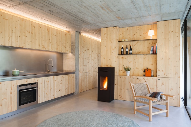 Retina House Arnau estudi D'Arquitectura Spain Houses Modern Catalonia Santa Pau Countryside Open-Plan Inspiration Design Interior Look Around Rent Home