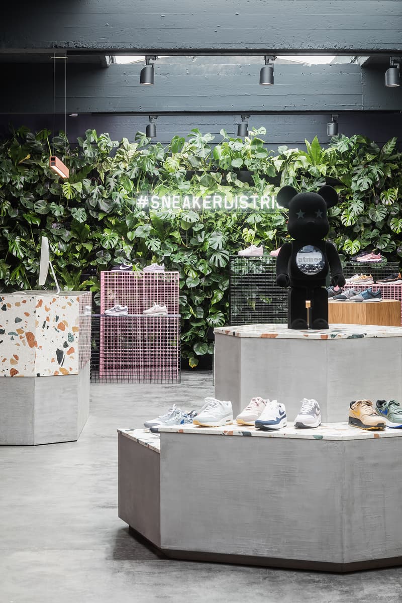 Regeringsforordning udvikle Goneryl Sneaker District Store in Antwerp, Belgium | HYPEBEAST