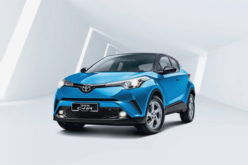 Toyota C-HR car crossover japan suv blue wheels rims tire