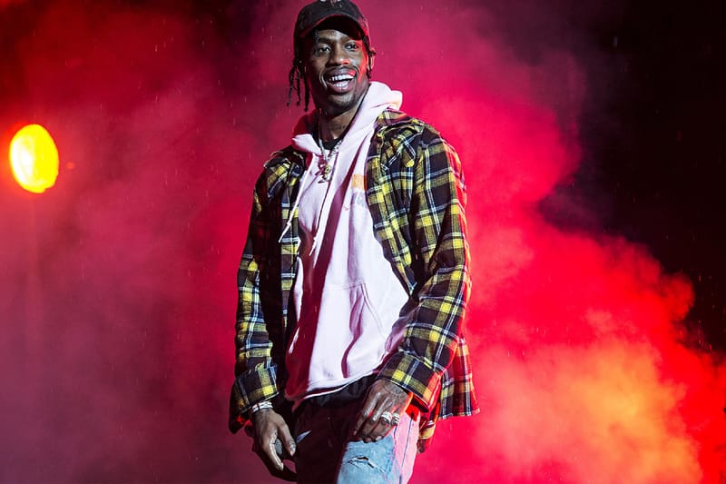 Travis Scott Receives Blinding "Cactus Jack" Chains From Elliot Avianne