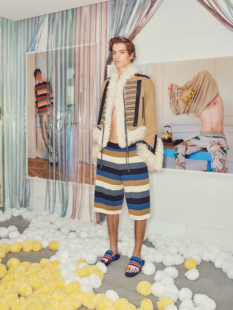 LOEWE Spring Summer 2019 Presentation collection jw anderson Place Saint-Sulpice Duane Michals disney dumbo