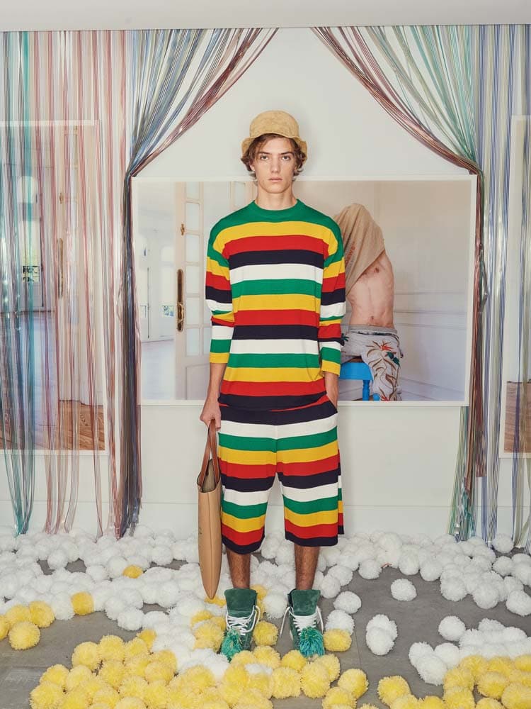 LOEWE Spring Summer 2019 Presentation collection jw anderson Place Saint-Sulpice Duane Michals disney dumbo