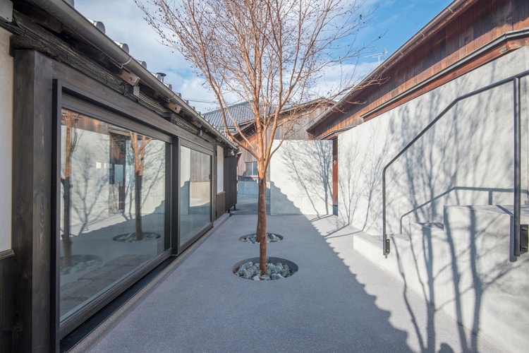 CASE-REAL Connects This Brewery’s Two Main Buildings With a Restructured Courtyard