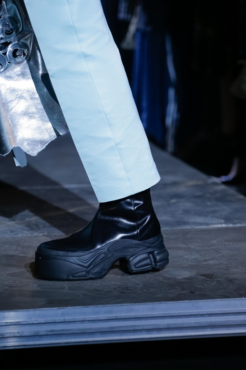 simons ozweego raf simons runner shoes