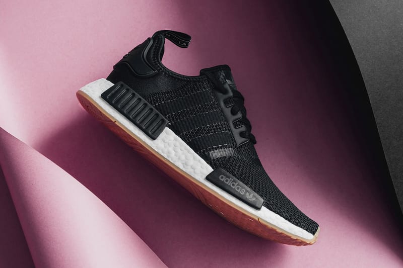 adidas nmd r1 core black gum