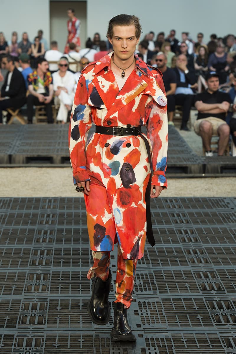 Alexander McQueen spring summer 2019 runway collection paris fashion week mens Sarah Burton
