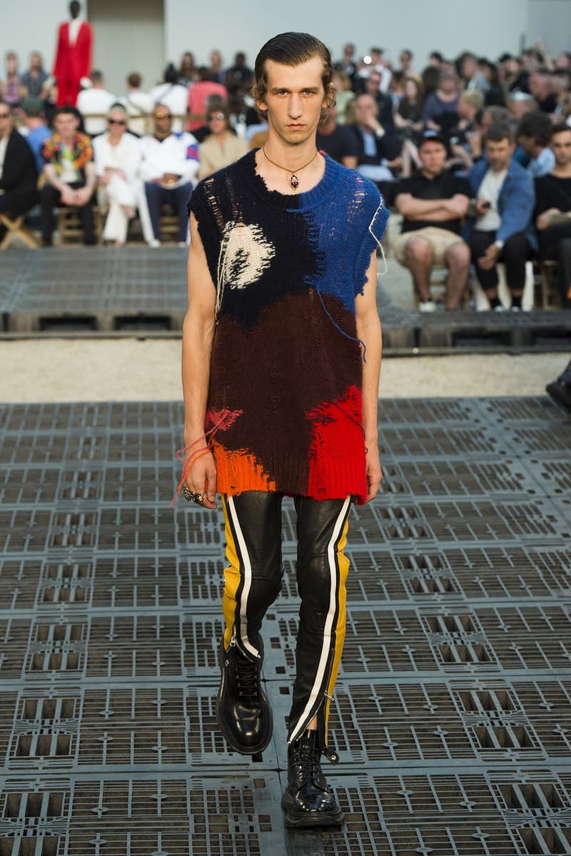 Alexander McQueen spring summer 2019 runway collection paris fashion week mens Sarah Burton