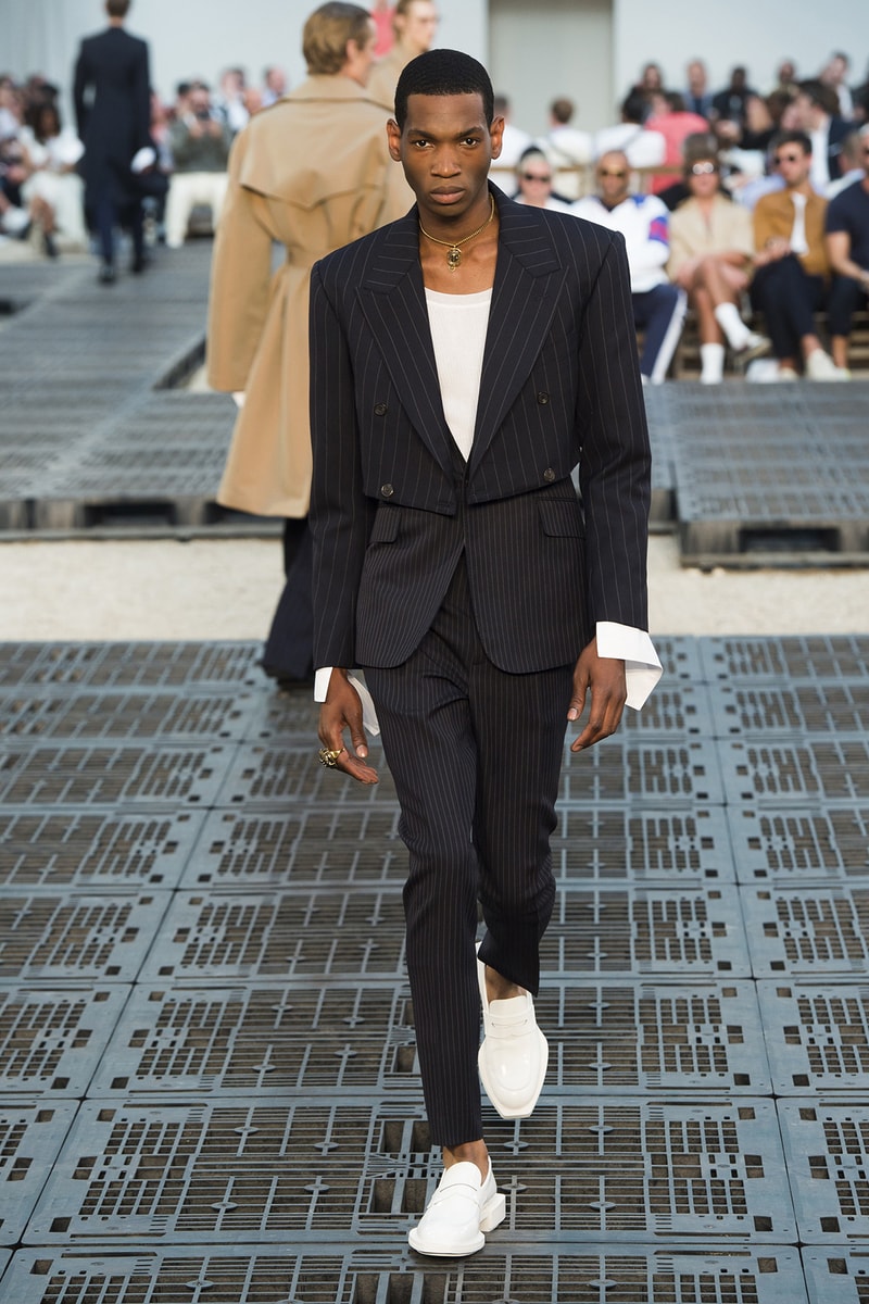 Alexander McQueen spring summer 2019 runway collection paris fashion week mens Sarah Burton