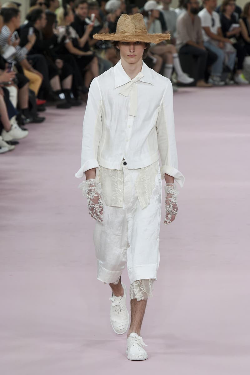 Ann Demeulemeester spring summer 2019 runway show paris fashion week men Sébastien Meunier