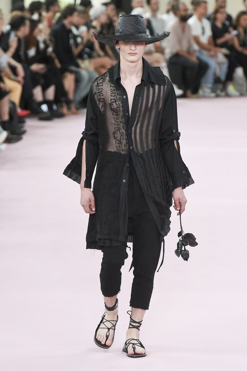 Ann Demeulemeester spring summer 2019 runway show paris fashion week men Sébastien Meunier