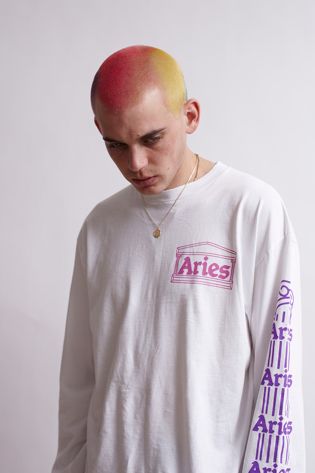 Aries Fall/Winter 2018 Lookbook Release Information Graphics Perfume Tee Jackets New Balance Release Details First Look