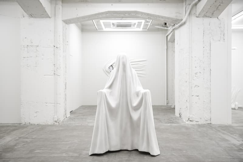 daniel arsham galerie perrotin nanzuka gallery tokyo japan exhibitions art artworks sculptures paintings fictional archaeologies future relics