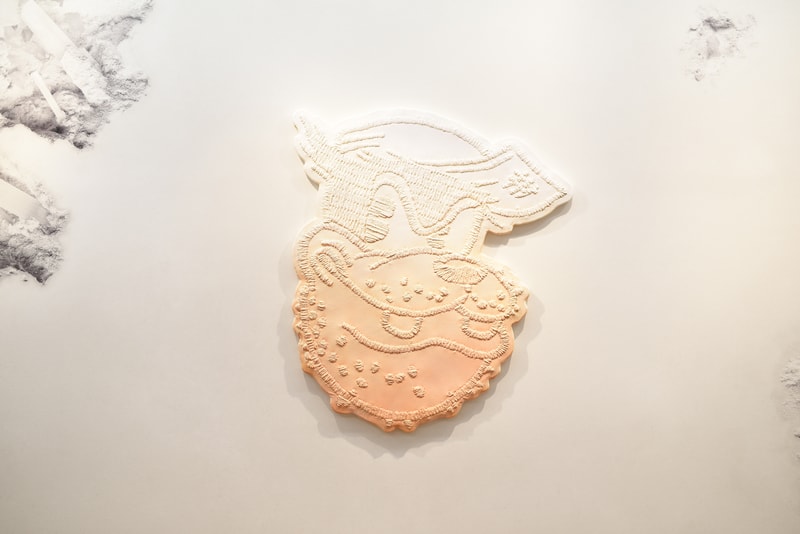 Дэниел Аршам галерея Перротин Нанзука галерея Токио Япония выставки искусство произведения скульптуры картины вымышленные археологии будущие реликвии