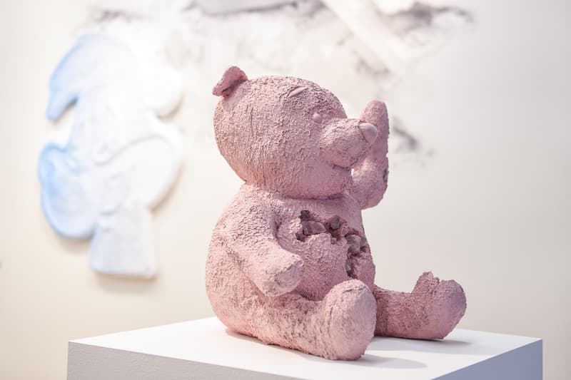 daniel arsham galerie perrotin nanzuka gallery tokyo japan exhibitions art artworks sculptures paintings fictional archaeologies future relics