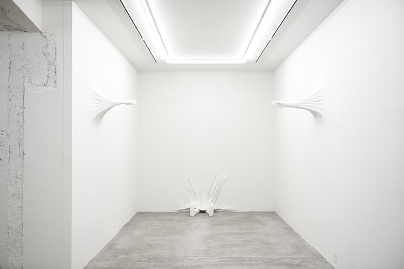 daniel arsham galerie perrotin nanzuka gallery tokyo japan exhibitions art artworks sculptures paintings fictional archaeologies future relics