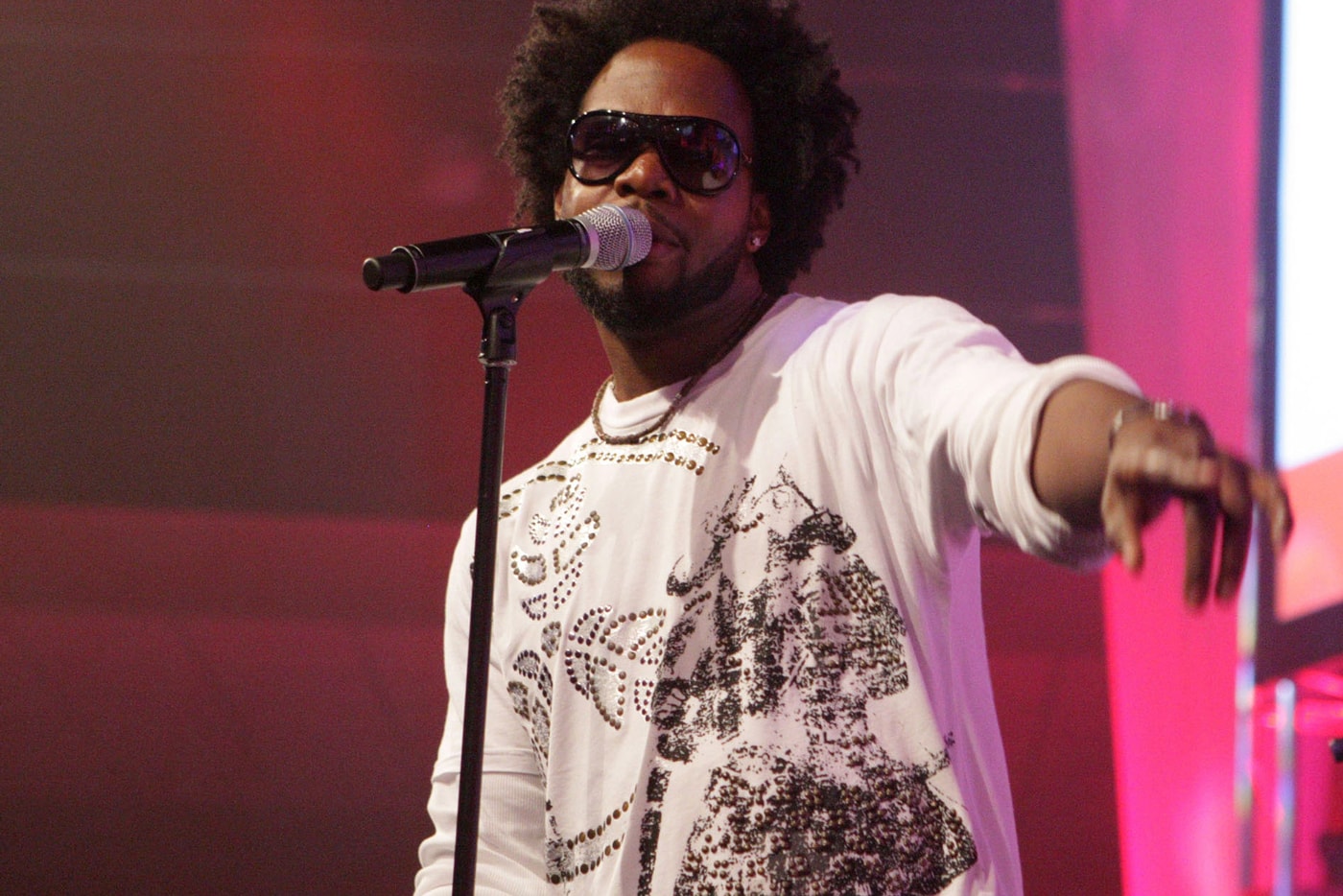 dwele-whats-not-to-love