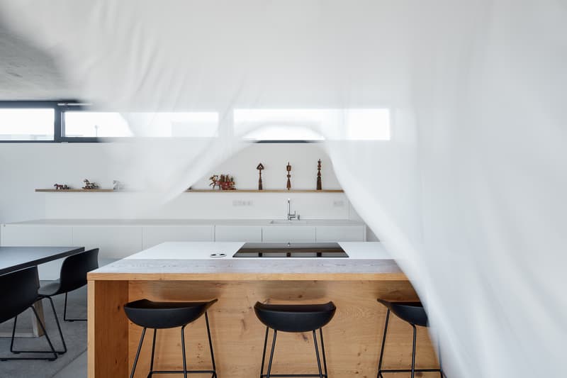 Family House Jarovce Compass Architekti Jarovce Slovakia Modern Interior Exterior Swimming Pool Houses Wooden