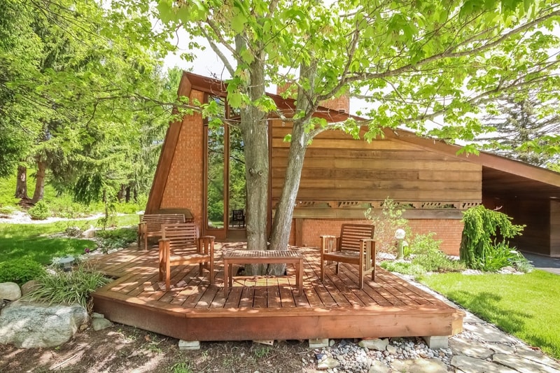 Frank Lloyd Wright Whiteford Haddock House ann arbor michigan sale first time ever june 2018