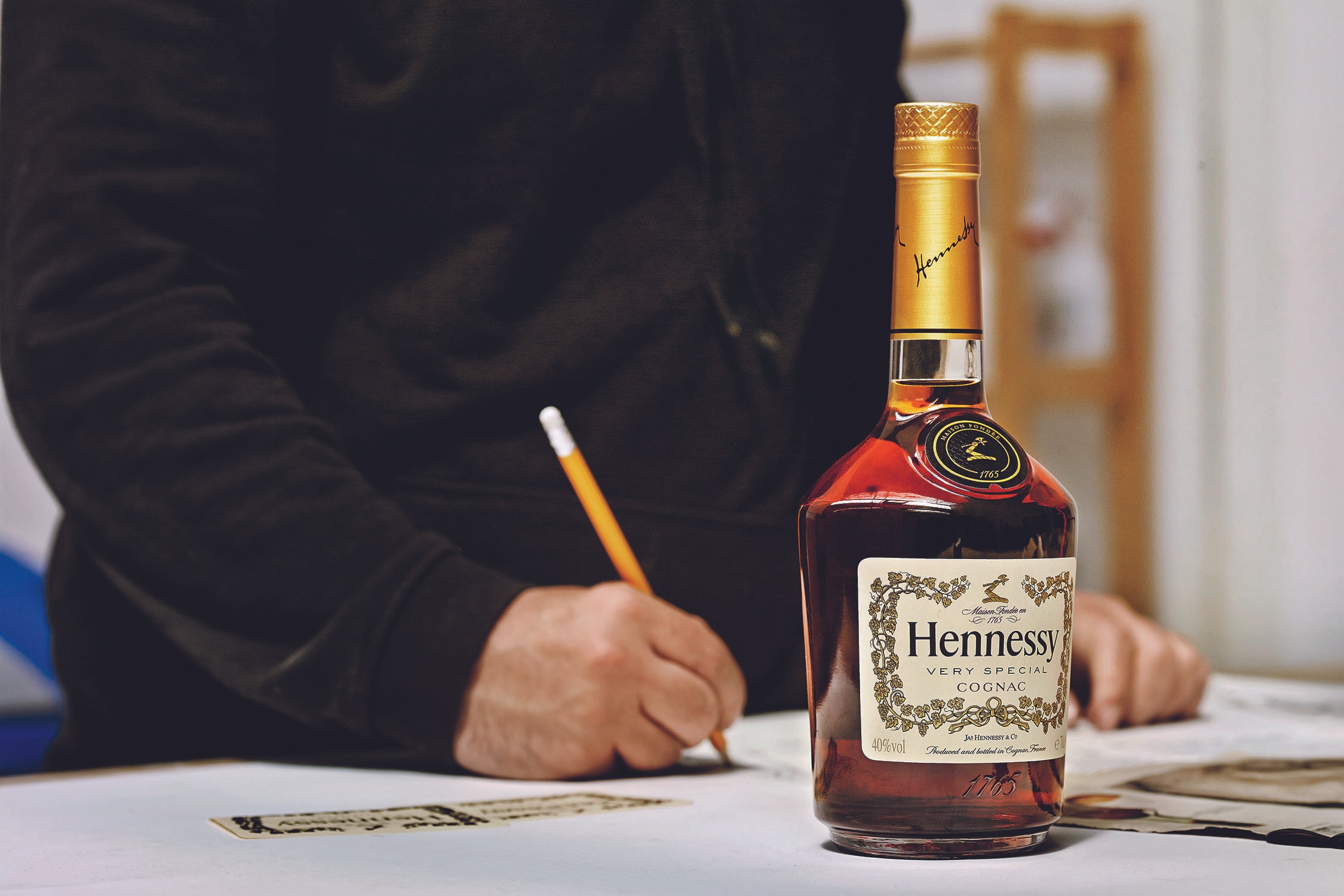 Hennessy V.S Limited Edition VHILS Bottle Design
