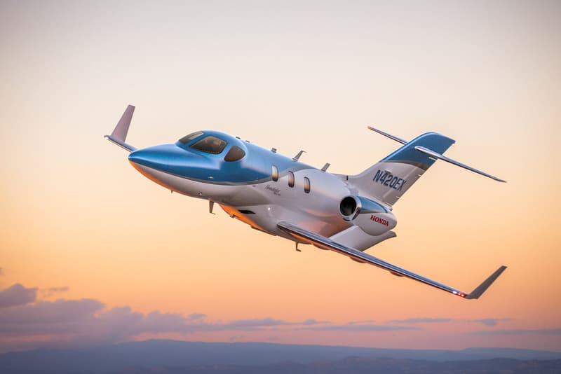Honda "HondaJet Elite" Private Jet Details 1,437 Nautical Miles 422 Knots Cruising Speed 43,000-foot Altitude Two-toned Leather Seats Speaker-less Bongiovi Sound System Garmin G3000 Avionics Suite Seven Seater Interior
