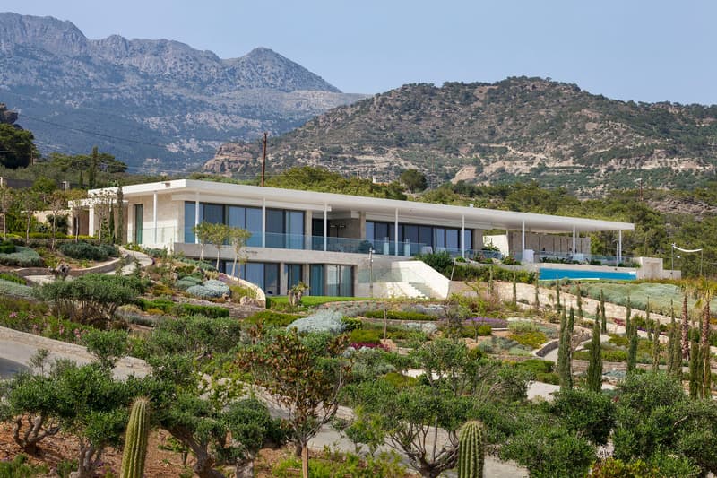 House by the Sea GERNER GERNER Plus Architects Greece Houses Modern Interior Exterior Swimming Pool Plants Mountains Field Hills View Holiday