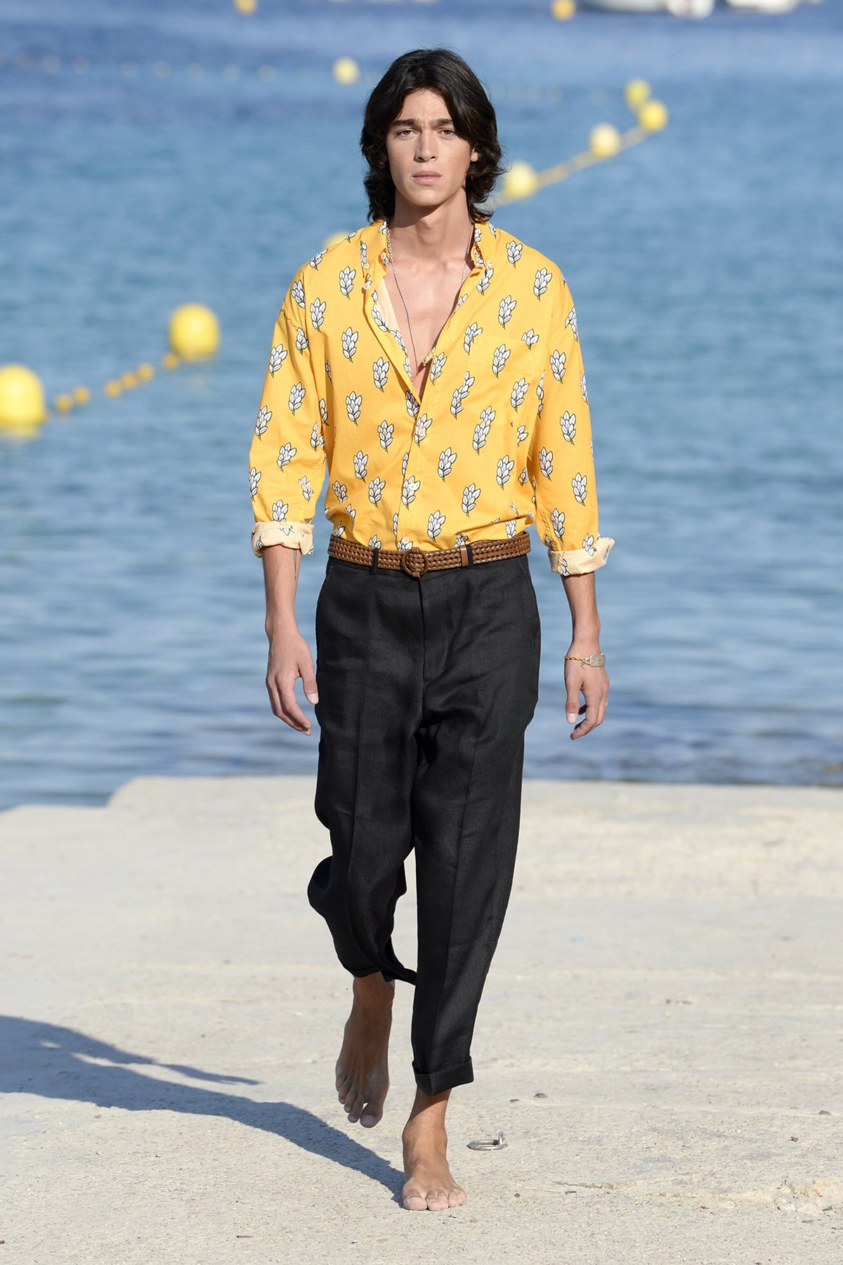 Jacquemus Spring Summer 2019 Menswear Collection debut premiere simon porte paris fashion week first