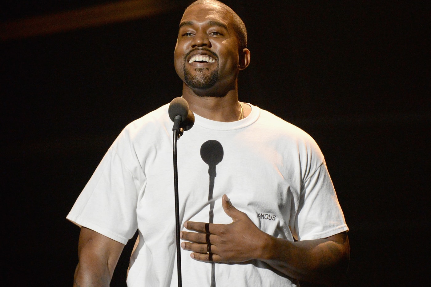 kanye-west-shares-new-the-life-of-pablo-song-saint-pablo