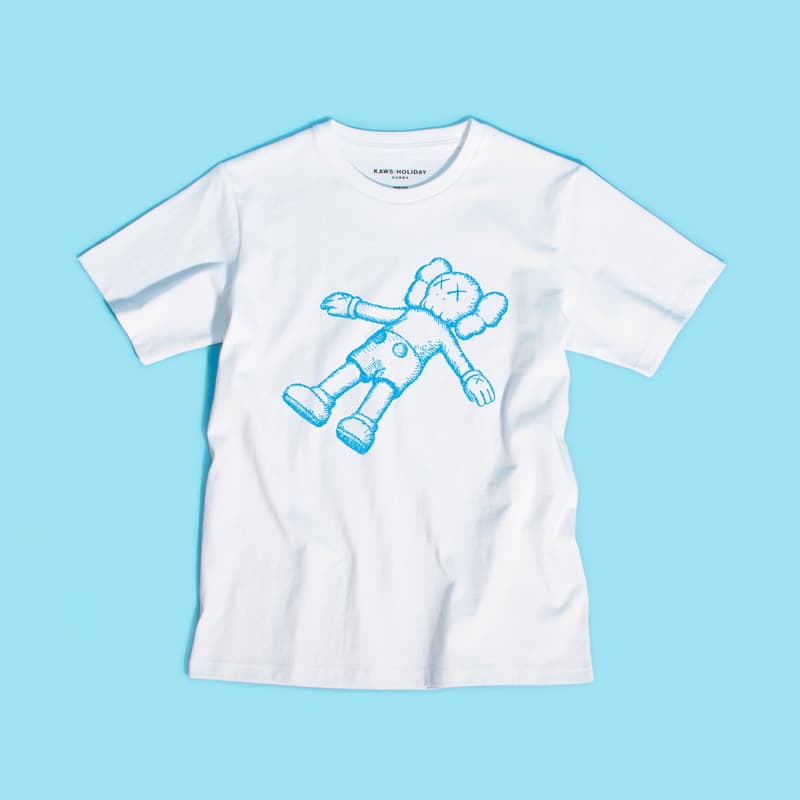 KAWS HOLIDAY Seokchon Lake Seoul korea 2018 allrightsreserved floating toy