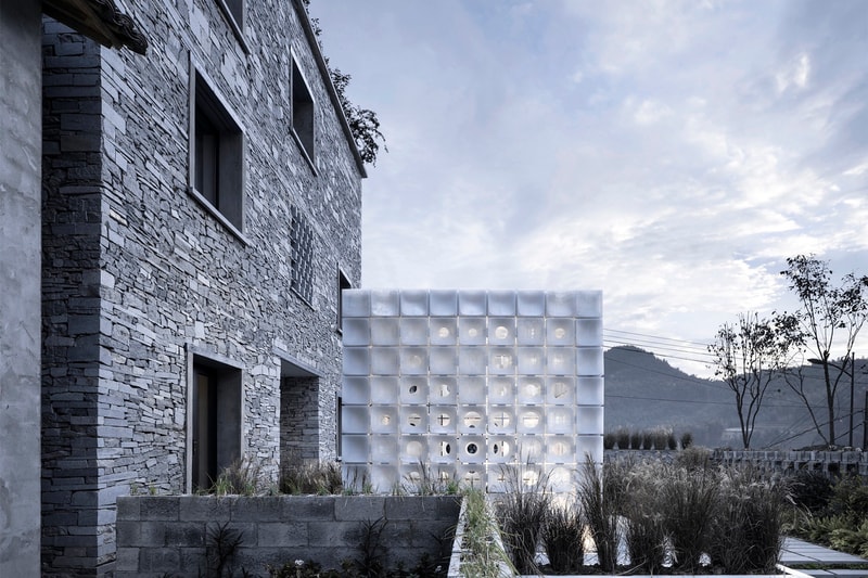 LEI House AZL Architects Tangle China Houses House Home Modern Interior Exterior