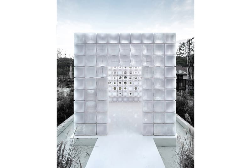 LEI House AZL Architects Tangle China Houses House Home Modern Interior Exterior